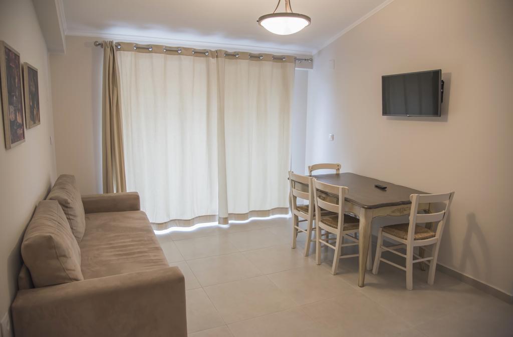 Apartament Casa Christabella Paralia Vrachou Zewnętrze zdjęcie